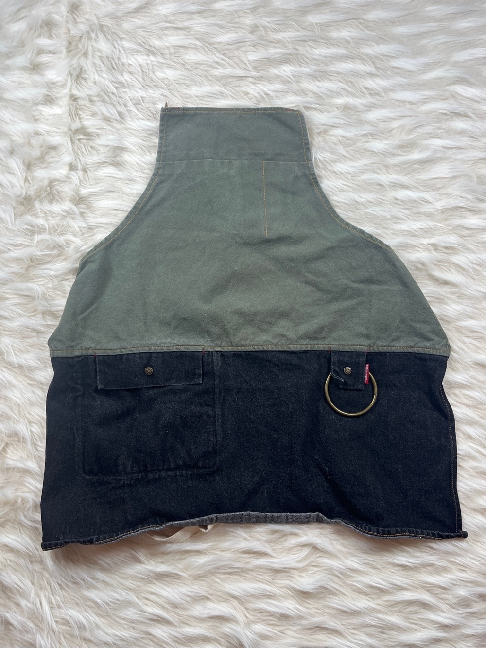 Medium Rare "Old Fashion Apron" Bib Style
